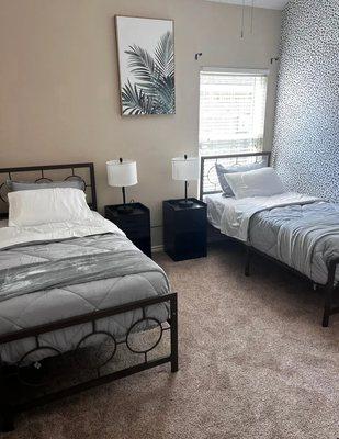 Affordable, Clean private/semi-private rooms available.