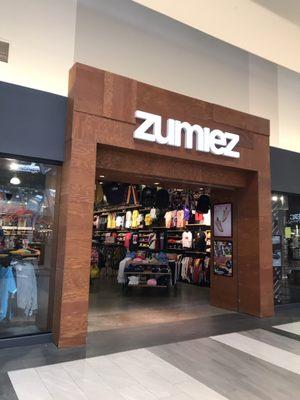 Zumiez