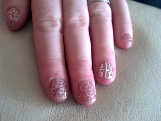 Worst manicure ive ever gotten, my 5 month old could have done a better job!!