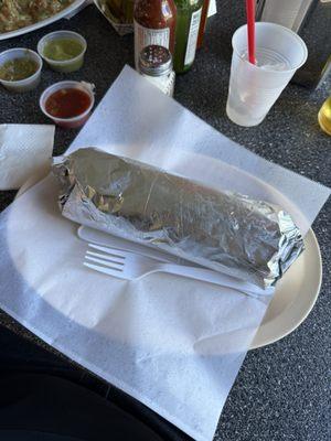 Carnitas regular burrito