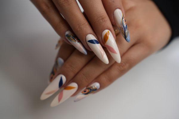 Peacock Nails Logo Nails
