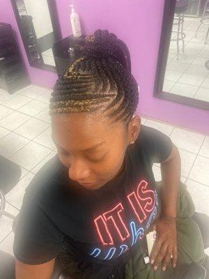 Luna’s African Hair Braiding