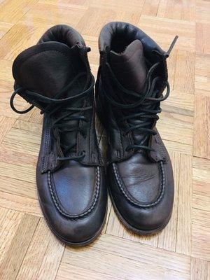 Izzi Shoe Repair Inc