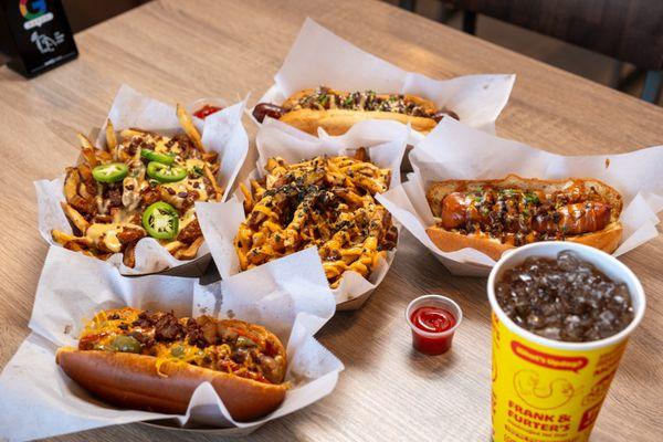 Frank & Furter’s Handcrafted Hot Dogs