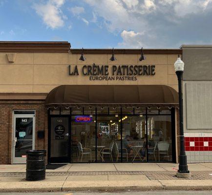 La Crème Patisserie