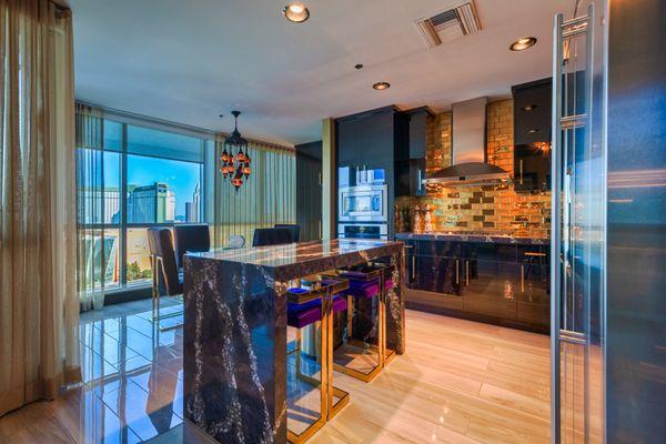 Joey Andron - Simply Vegas