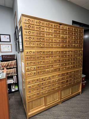 Very beautiful medicine cabinet