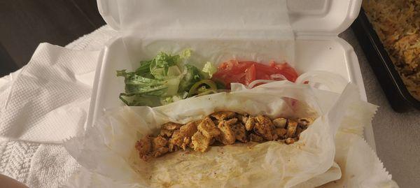 Chicken kabob roll without the roll. Super pathetic.