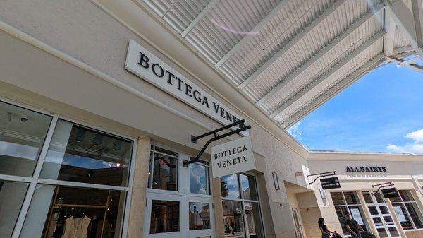 Bottega Veneta