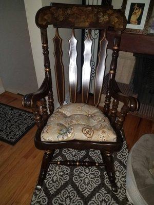 Ablyss Upholstery & Refinishing