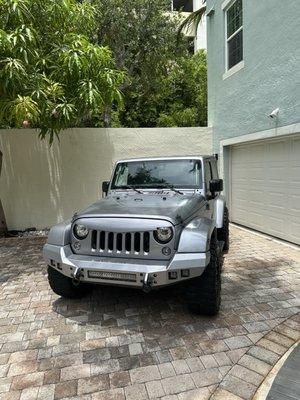 Dynamic Brother’s Detailing