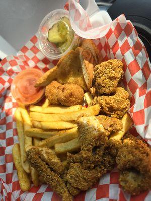 Bulleez Fish & Wing Supreme