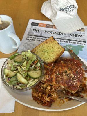 Breakfast and lunch diner