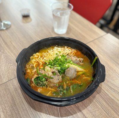 Tom yum broth - yum!