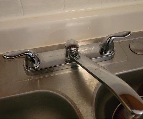 Happy Home Cleaning & Organizing