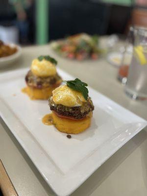 Llapingachos Benedict