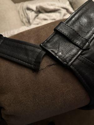 Waist strap of leather riding chaps