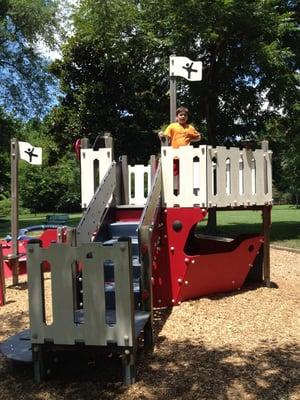 Bluestone Ave Playground