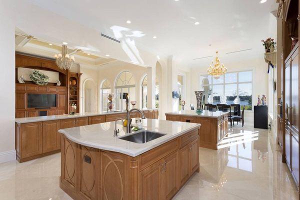 Bambi Ross - Premier Estate Properties