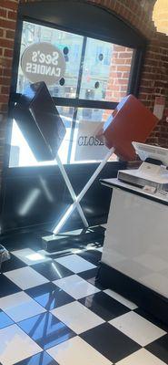 Those Square Suckers in SF look so familiar