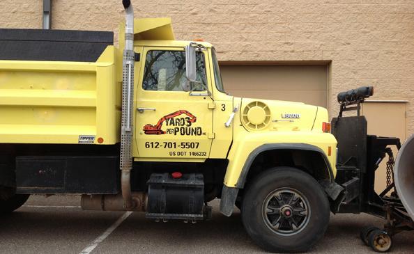 Pillar Signs and Graphics