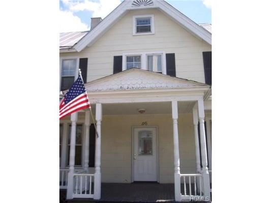 3 bedroom, 2 bath with office or den, kitchen, living room, off street parking in Pine Bush School District...