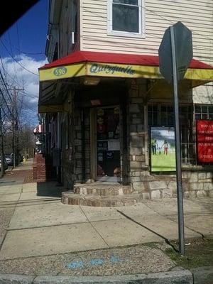 Quizquella Grocery
