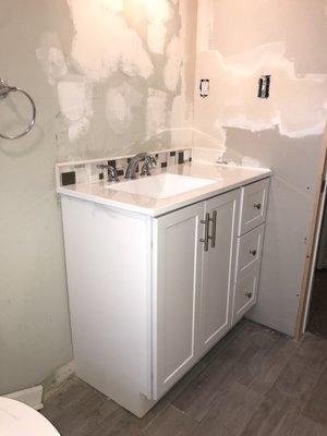 E M Remodeling And Painting