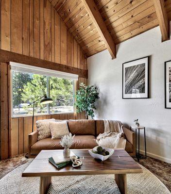 Elizabeth Huda - Mountain Luxury Properties