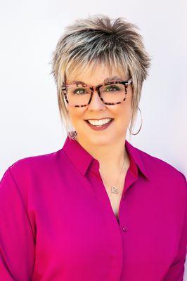 Kari Collins, Escrow Officer