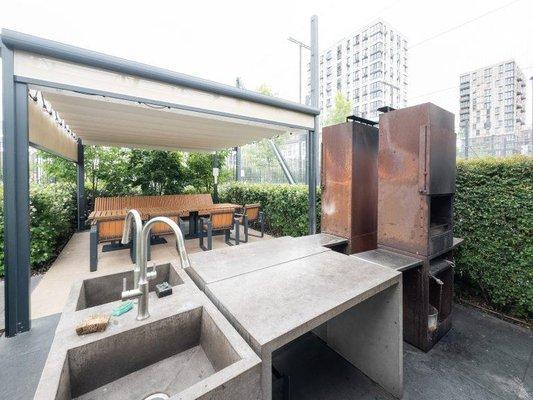 Professional Brick & Stone Works