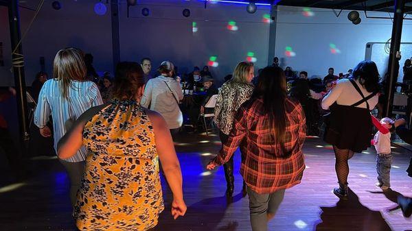 Frequencies Mobile Music & More