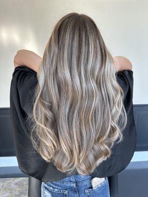 Lived in blonde balayage