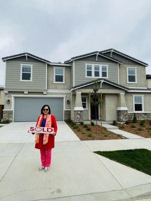 Lotus Chang - Remax 2000 Realty