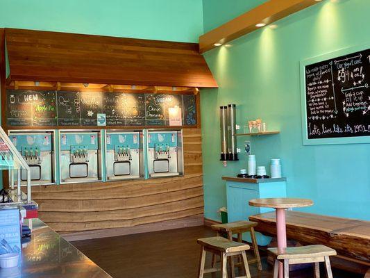 Easy Breezy Frozen Yogurt