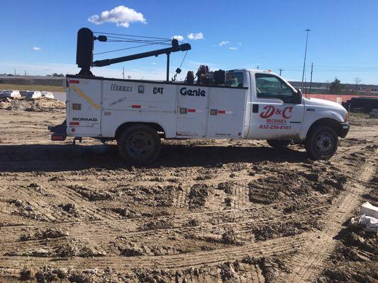 D & C Edgebrook Mechanic & Tire Shop