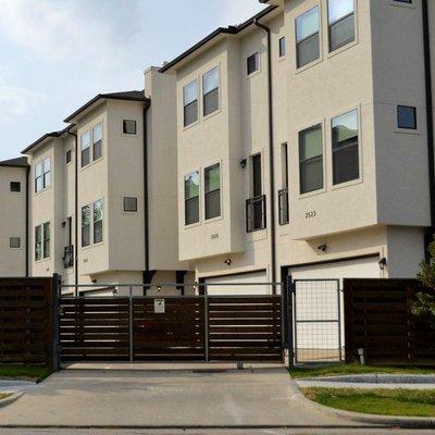 DFW Apartments Locator