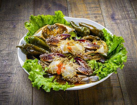 Ganjang Gejang (Crab Marinated in Soy Sauce)