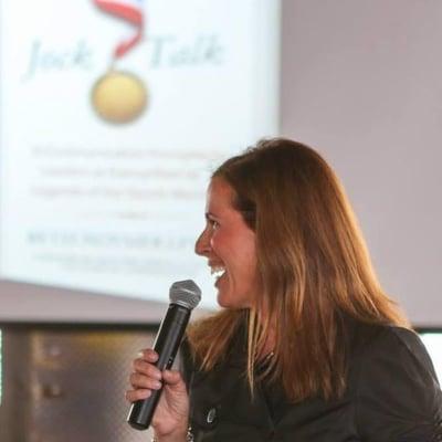 Let us show how to organize your speech and grab your audience's attention. Be prepared for your next client update meeting o...