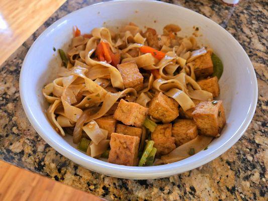 Drunken noodles with tofu