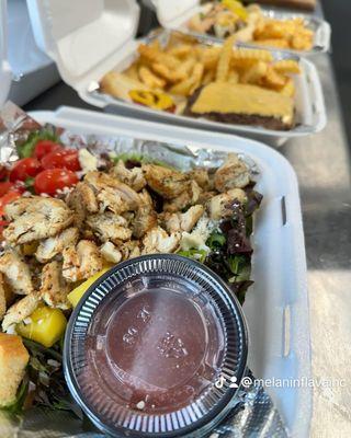 Grilled chicken salad, House cheeseburger and FlaVA loaded Philly orders going out!!