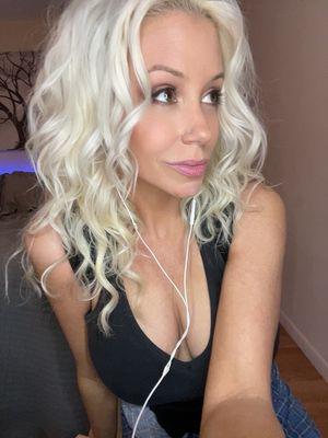 Yellow Strawberry North