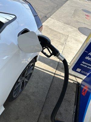 Back again getting SamHunt loaded and ready to roll!