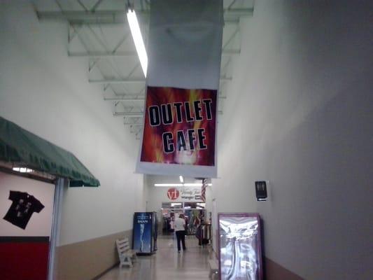 Outlet Cafe