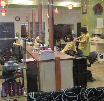 Grand Beauty Salon