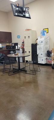 Post donation break table