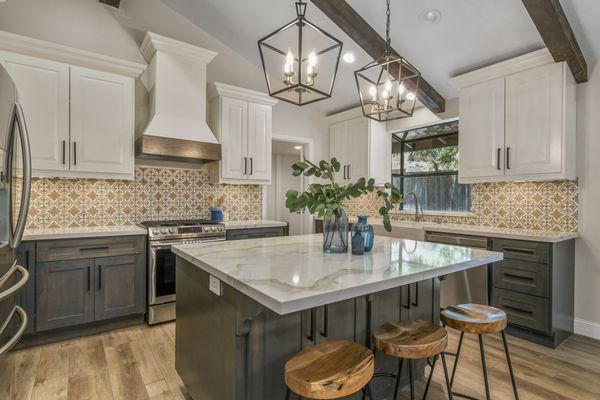 Laurie Macdonald - Coldwell Banker West