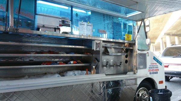 Truck Mariscos El Indio