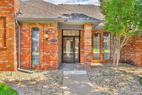 Our Cottage LLC - Aylesbury Lane