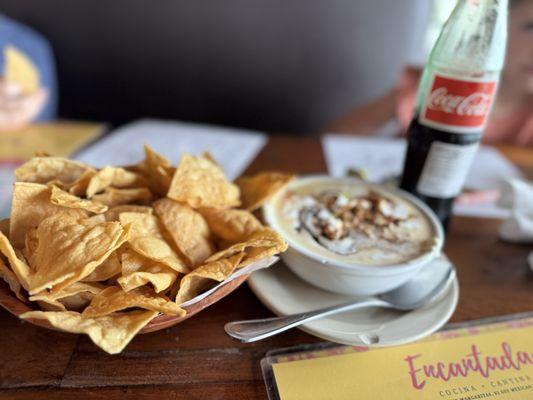 Chips and queso